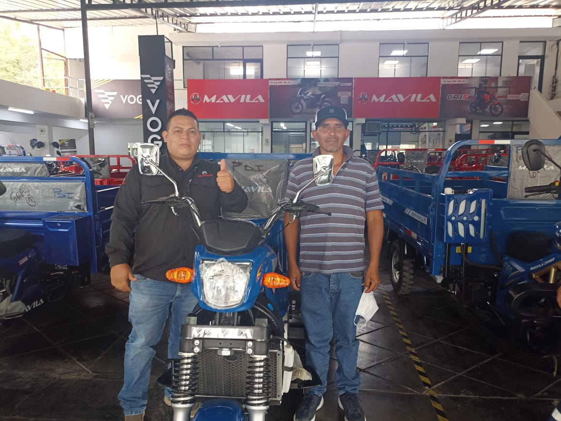 Moto furgón entregada