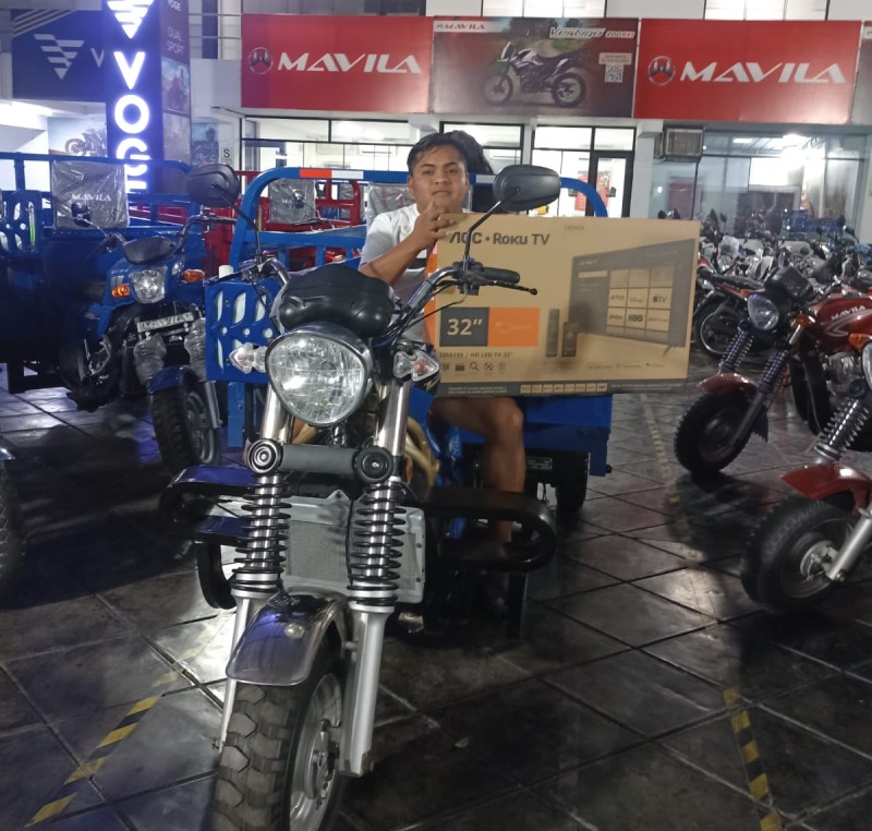 Moto Cargo 250 RD entregada a Jaime More